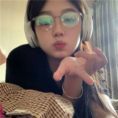 瞠目结舌